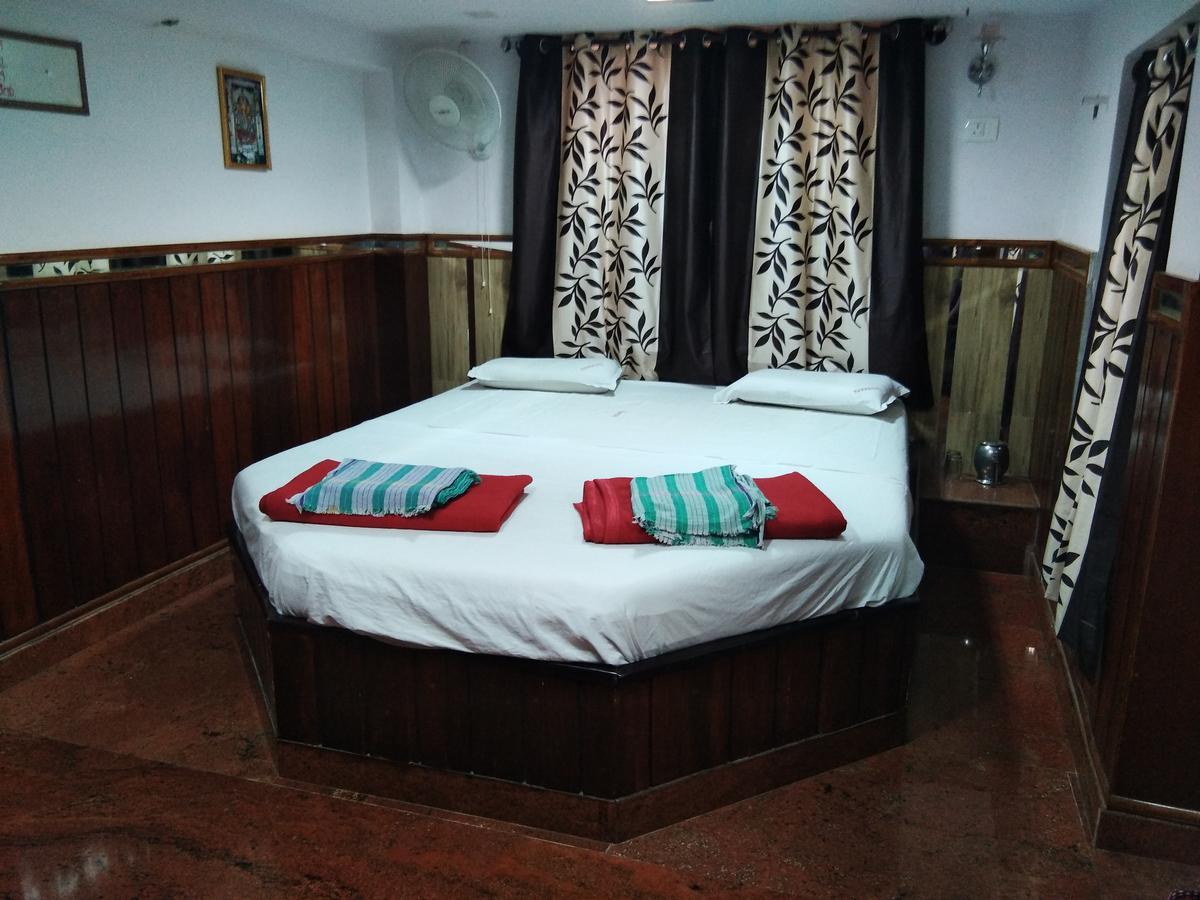 Hotel Sanman Lodge Shimoga Exterior photo